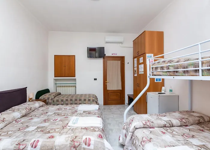 فندق مبيت وإفطار Grotta Di Rita 3*